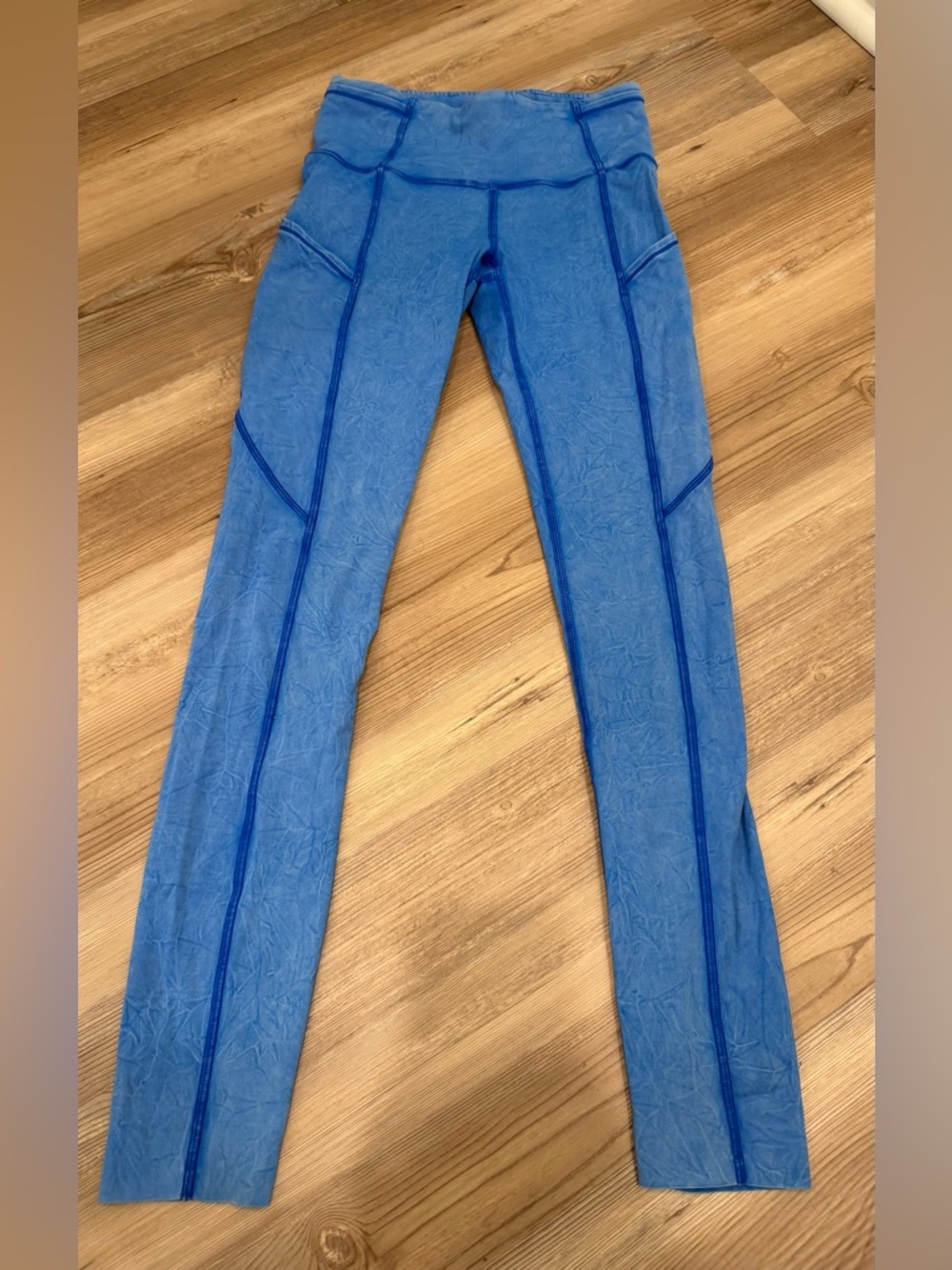 Lululemon Fast and Free Blue Ice Dye Leggings-Size 2/25”
